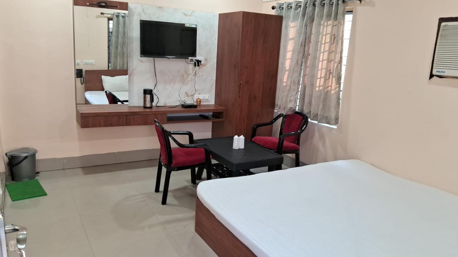 New Mouchak Hotel & Resorts Tajpur 외부 사진